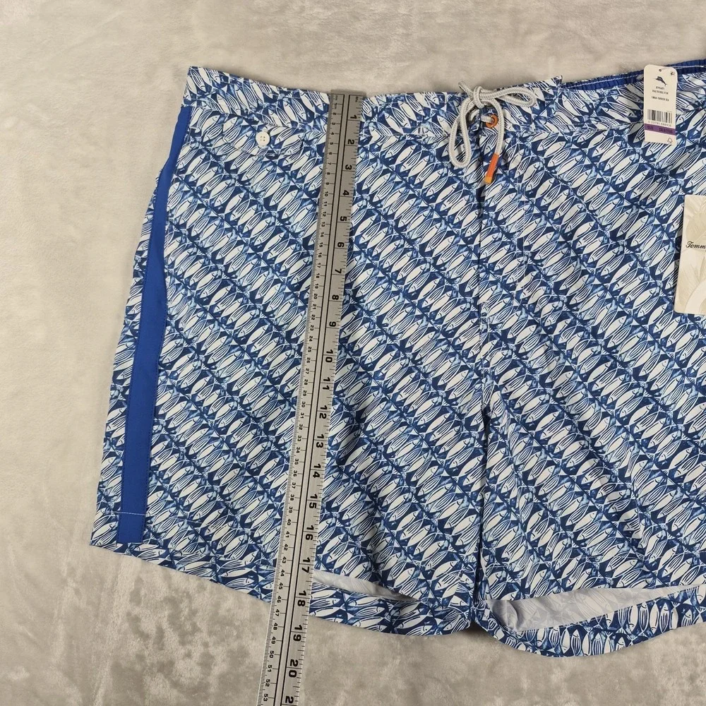 Tommy Bahama Swim Trunks Men's 2XLB Blue Rialto Reel It In Fish Shorts Beach NWT